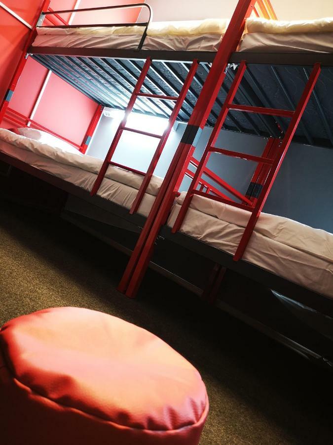 Danhostel وارسو المظهر الخارجي الصورة