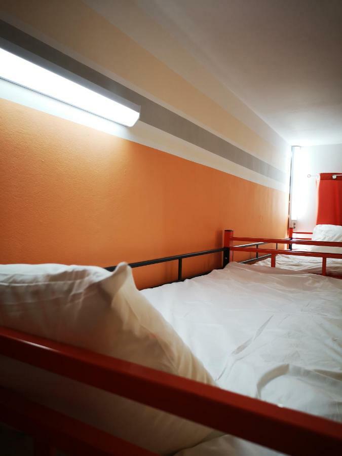 Danhostel وارسو المظهر الخارجي الصورة
