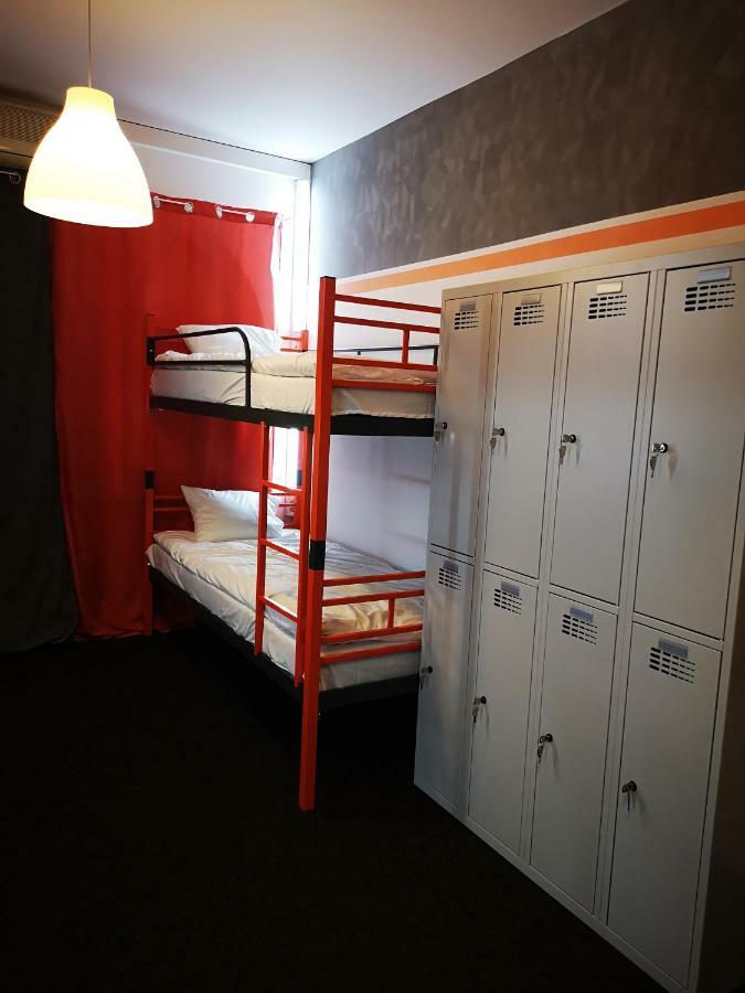 Danhostel وارسو المظهر الخارجي الصورة